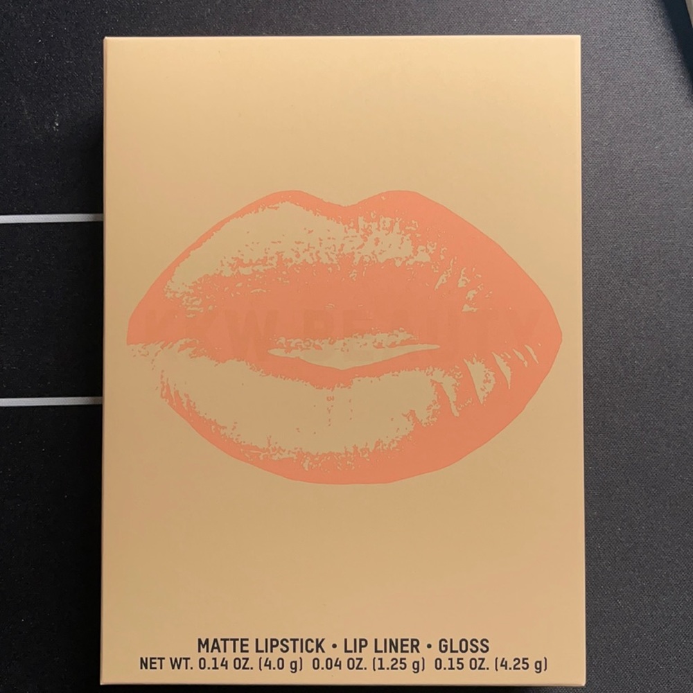 KKW 3 PC LIP SET BLUSH MATTE